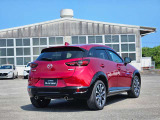 【CX-3】気品ある美しさと先鋭さ」をテーマに、上質さや洗練さを表現したデザインです。