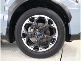 4輪全て、当方指定の新品タイヤへ交換後ご納車させて頂きます。(指定タイヤ ピレリ パワジー 225/60R17)※納期がかかる等、入手が困難な際は、銘柄を変更させて頂く事がございます。