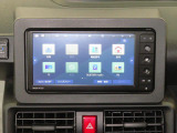 7型ナビゲーション付きです。バックカメラも付いて車庫入れ・駐車も安心です。Bluetooth対応機器を登録して快適な室内空間を実現できます。