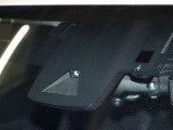 サポカーは、高齢運転者を含めたすべてのドライバーによる交通事故の発生防止・被害軽減対策の一環として、国が推奨する新しい自動車安全コンセプトです。詳しくは販売店スタッフまでおたずねください。
