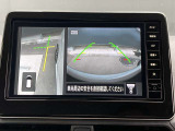 アラウンドビューモニターは前方や側面を映し出すことも可能ですので発進時の確認や幅寄せ離合時などにとても便利です。