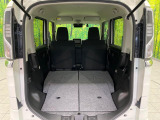 普段のお買い物や通勤、送迎等に十分な荷室スペースを確保しております。セカンドシートを倒すと、大きな荷物の積載も可能です♪