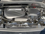直列4気筒DOHCディーゼル。出力110kW〔150ps〕/4,000rpm(カタログ値)、トルク360Nm/1,500-2,500rpm(カタログ値)♪