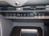 ナノイーX内蔵オートエアコン/両席フロントシートヒーター&ベンチレーター/ステアリングヒーター