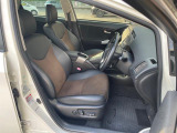 【運転席】『運転席周辺』の画像になります。写真の内容に関してご不明点、ご質問等がございましたらお気軽にじしゃロン店舗までお問い合わせください。