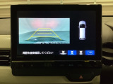 バックでの車庫入れも安心です! リアカメラが付いているバックモニター付のナビを装備しております。バンパーについているソナーや、操作線もついており距離感も画面から確認できます。