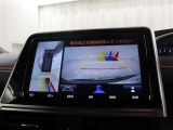 駐車もバッチリ!全周囲・バックモニター付き。ガイドライン表示でしっかり確認しながら駐車できます