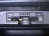 ナビ連動のETCを装備しております。
