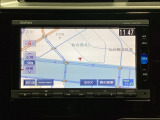 ナビゲーションはフルセグTV対応のGathers純正メモリーナビを搭載しています。Bluetoothオーディオ機能がありますので、スマートフォンなどの音楽も再生できます。