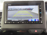 【バックカメラ装備済み】駐車の際の心強い味方!ガイドを見て確認しながら駐車できるので安全です。