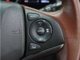 ◆アダプティブクルーズコントロール◆予め設定した車速内でクルマが自動的に加減速。前走車との適切な車間距離を維持しながら追従走行します。【LKAS】車線維持支援システムでステアリング操作を支援。