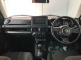 メーターやシフト、スイッチ位置など運転席まわりの配置はしっくりいきたいものですね!まずは座ってチェックしてみて下さい♪