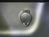 シガーソケット用の充電器が使用可能です!