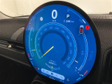 ◆LIBERALAは、輸入車選びの新たなスタイルを提案するインポート・セレクト・ブランドです。オーナー様となる方がクルマから直接感じる感性を第一にした、最良の一台との出会いをコーディネートいたします。