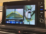 全方位モニターがついています! 車の周囲を360&deg;安全確認できるので、普段の駐車はもちろんの事、縦列駐車や幅寄せの際にも活躍してくれますよ。