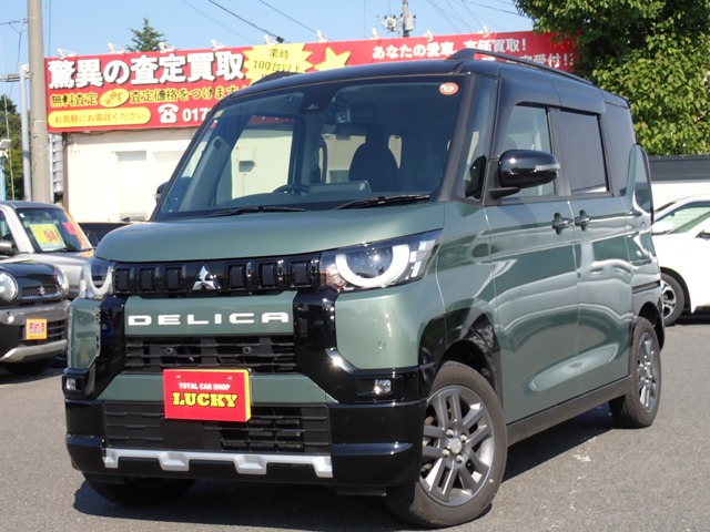 デリカミニ T プレミアム 4WD 