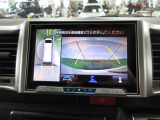 ワンボックスの泣き所、後部視界の悪さをバックモニターがカバーします。