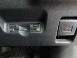 ETC車載器付きです。高速道路の料金所もスムーズに通過できます。