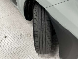 タイヤサイズは185/65R15!残り溝は5ミリ程度です!