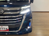 LEDヘッドライト&LEDフォグランプを装備!白く明るい光で安全に運転出来ます!ブルーのLEDイルミネーションも付いているので、対向車からの視認性も良くなっていますよ♪