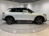 中古車の場合、早期に売れてしまう場合がございますので、在庫の確認を下記まで、お問い合わせ下さい。宜しくお願い致します。