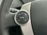 ステアリングスイッチ装備!運転しながら手元でオーディオの操作などができます。