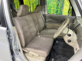 運転席シート廻りは使用感も少なく、良好な状態となっています。前オーナー様が丁寧に使っていたことがよくわかりますね。