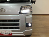 夜間運転も安心のLEDヘッドランプ&LEDフォグランプ付きですよ(^^♪