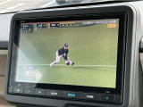 TV付きの車となっております。送迎時の待ち時間などとてもお役に立ちます。
