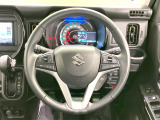 【純正革巻きステアリング】上質な革を使用することで、手にしっかり馴染みとても運転しやすいハンドルです♪