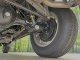 お車を安心してお乗りいただく為には、足回りの定期点検が欠かせません。サービスサポート(有償保証)では無料点検もご提供しており、安心のカーライフをお過ごしいただけるサポート体制が整っています。