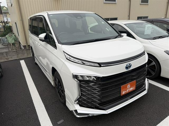 ヴォクシー 1.8 ハイブリッド S-G 禁煙車 モデリスタエアロ ワンオーナー