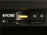【ETC車載器】もはや必須アイテムのETCを搭載!高速道路のご利用時にとても便利!わずらわしい料金所での現金支払いが不要となりスムーズに通過できます♪