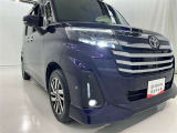 フォグランプ装着車です。暗い夜道の車両前方を明るく照らします