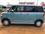 納車前にはプロのメカニックが点検、整備を行いますので安心してお乗り頂けます。