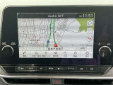 メーカーオプションのNissanConnectナビ TVが装備されています。