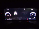 パーキングアシスト画面。縦列及び並列駐車のどちらにも対応しており、表示される指示に従ってハンドルフリーで車庫入れ出来ます。※画面は試乗車のものを使用しております。