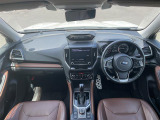 フォレスター 2.0 アドバンス 4WD 4WD 本革シート