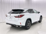 「バックフォルム」です。トランク・ラゲッジスペースには、多くの荷物を入れることが可能です。