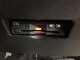 ETC車載器装備。高速道路のご利用時にとても便利♪セットアップをしてからお渡ししますので、あとはETCカードを差し込むだけで、わずらわしい料金所での現金支払いが不要となりスムーズに通過できます。