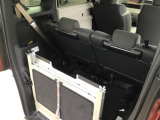 車いす用スロープは、荷崩れ防止にも使っていただけます。