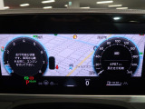 メーターパネル内のディスプレイに、トリップコンピュータやオートチェックシステム等の情報を表示。平均時速や外気温、各種警告灯が確認できる他、平均燃費などを表示する機能を備えています。