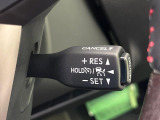 【レーダークルーズコントロール】高速道路での長距離走行が楽に!!自動で速度を保つクルーズコントロールが、衝突軽減システムと連携し、前方の車両を感知して車間を保つように速度調節してくれます!!