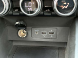 12V電源とUSBポート