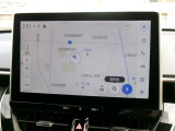 DCM(専用通信機)を装備したコネクティッドナビです。なお無償でのご利用期間は限定(令和11年1月まで)されています。詳しくは営業スタッフにお問い合わせください。