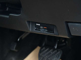 ビルトインETC2.0がついています。高速道路をスムーズに通れますし、割引も有ったりします。