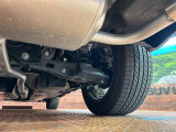 お車を安心してお乗りいただく為には、足回りの定期点検が欠かせません。サービスサポート(有償保証)では無料点検もご提供しており、安心のカーライフをお過ごしいただけるサポート体制が整っています。