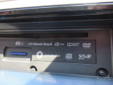 DVD・CD再生、Bluetooth機能付きです♪☆ホンダオートディーラーホンダ専門店♪TEL06-6744-2222☆