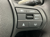 アクセルから足を離しても設定したスピードを保ち走行し、高速道路での疲労軽減に役立つクルーズコントロール付きです!