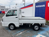 納車前に点検整備をさせていただきます。消耗部品の交換はもちろん、「日産車のプロ」の整備士がきちんと整備いたしますのでご安心してお使いいただけます。